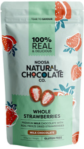 NOOSA NATURAL CHOCOLATE CO. Milk Chocolate Whole Strawberries 100g
